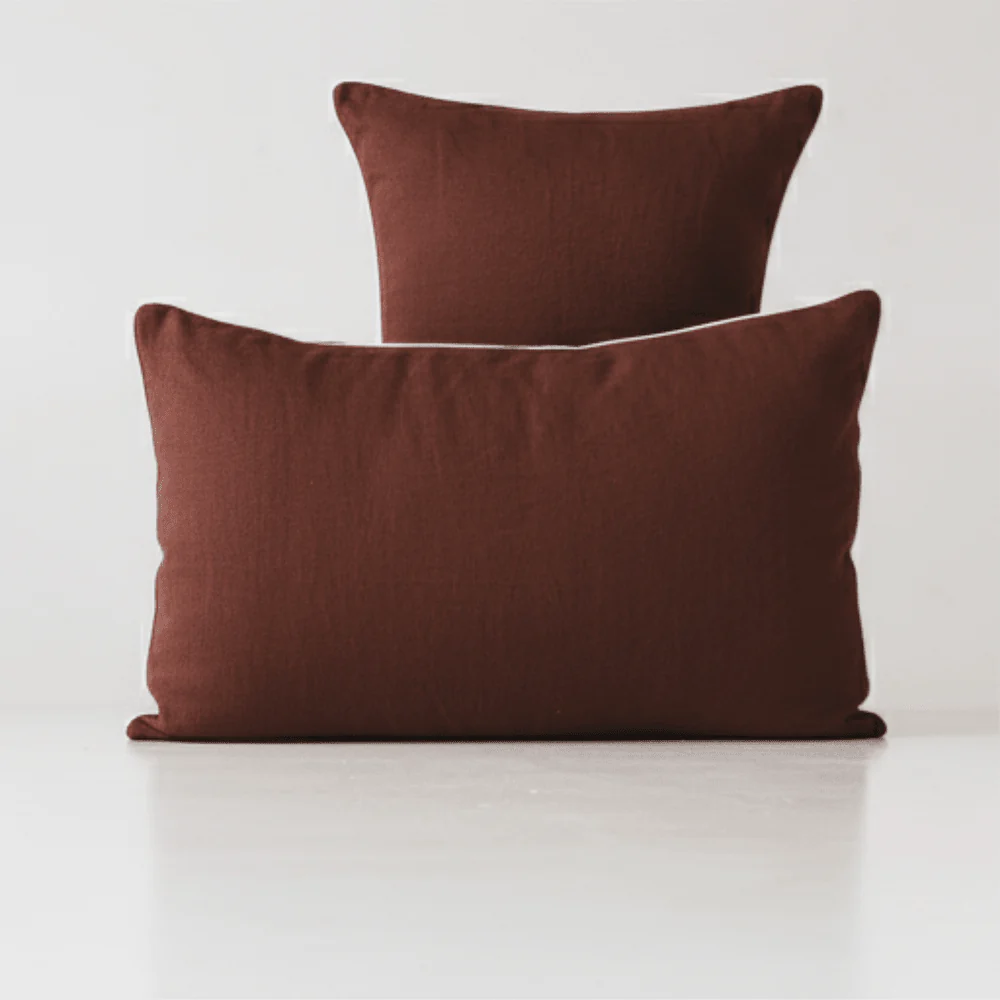 Chocolate brown linen pillowcases with white piping, set of 2